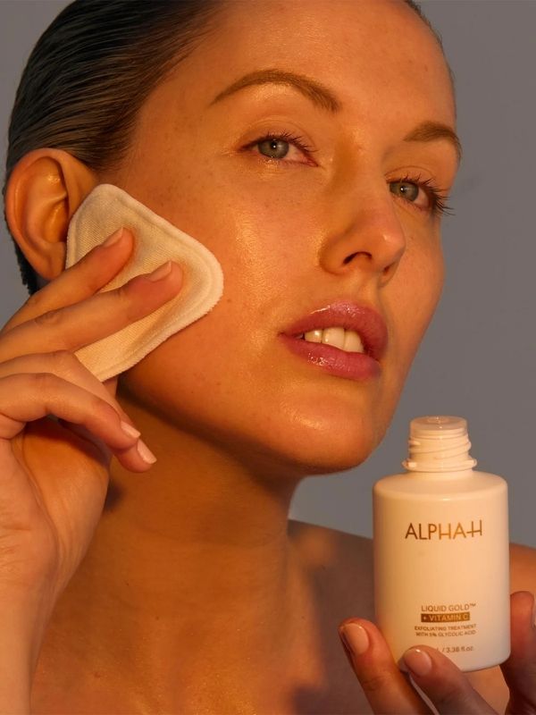 Alpha-H Liquid Gold Exfoliating Treatment with Vitamin C